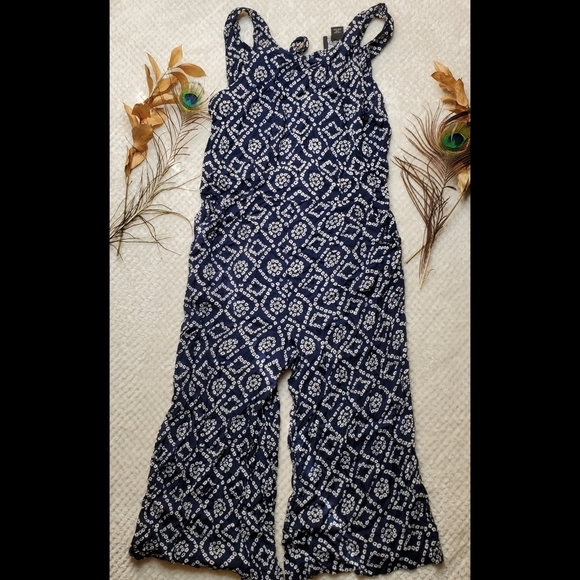 Angie Jumpsuit - Picture 2 of 6